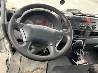 Camion porteur Iveco EUROCARGO 