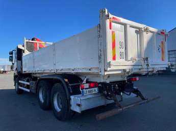 Camion porteur Renault C380 