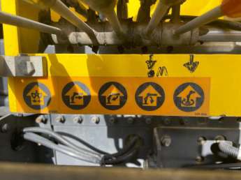 Camion porteur Renault KERAX 370 