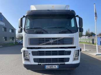 Camion porteur Volvo FM9.300 