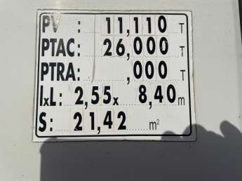 Camion porteur Volvo FM9.300 