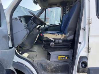 Utilitaire iv DAILY 35C12 