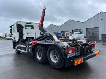 Camion porteur Renault C460 