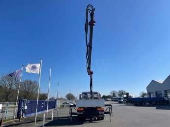 Camion porteur Iveco EUROCARGO 140E22 