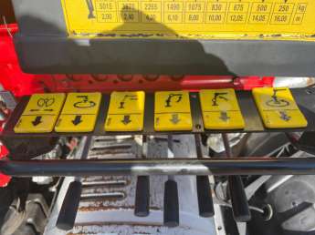 Camion porteur Iveco EUROCARGO 140E22 