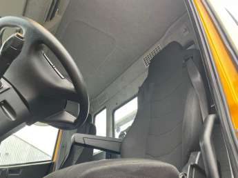 Camion porteur Iveco STRALIS 260S36 