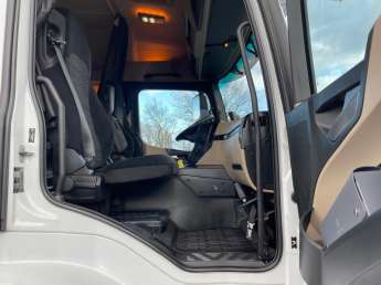 Camion porteur Mercedes ACTROS 25.40 
