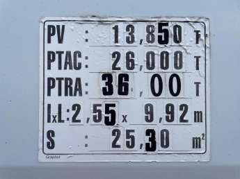 Camion porteur Renault KERAX 340 