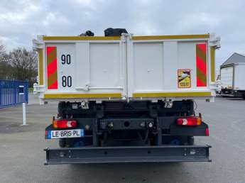 Camion porteur Renault D240 NARROW 