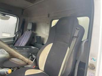 Camion porteur Mercedes ATGEO 13.18 