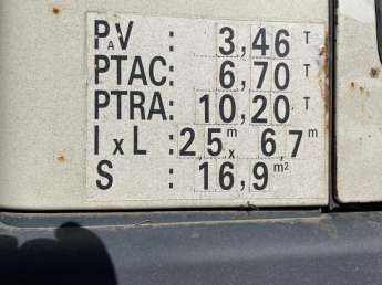 Camion porteur Iveco EUROCARGO 65E12 