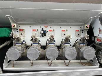 Camion porteur Renault PREMIUM 310 DXi 