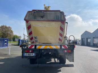 Camion porteur Renault MIDLUM 220.14 