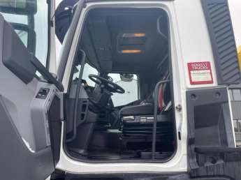 Camion porteur Renault C440 - COMFORT 