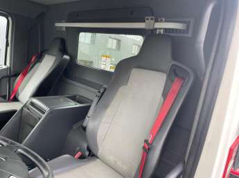 Camion porteur Renault C440 - COMFORT 