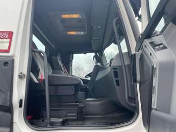 Camion porteur Renault C440 - COMFORT 