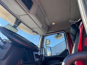 Camion porteur Renault D280 - NARROW 