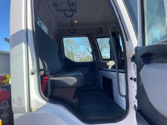 Camion porteur Renault D280 - NARROW 