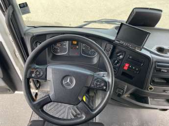 Camion porteur Mercedes ATEGO 12.23 