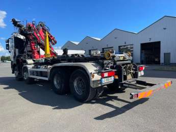 Camion porteur Renault K-460 