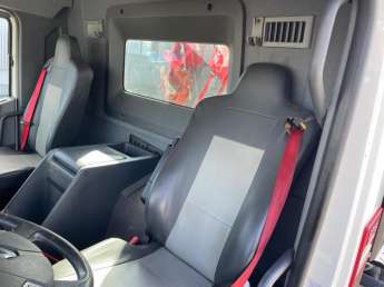 Camion porteur Renault K-460 