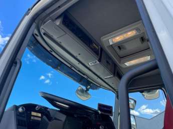 Camion porteur Renault K-460 