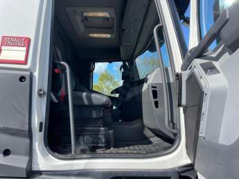 Camion porteur Renault K-460 