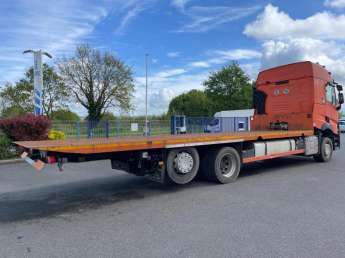 Camion porteur Renault T460 
