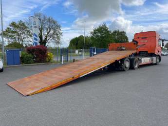 Camion porteur Renault T460 