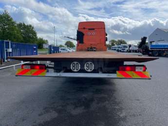 Camion porteur Renault T460 