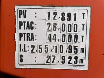 Camion porteur Renault T460 