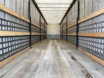 Semi-remorque Fruehauf SREM 