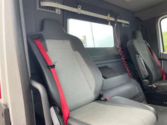 Camion porteur Renault C380 