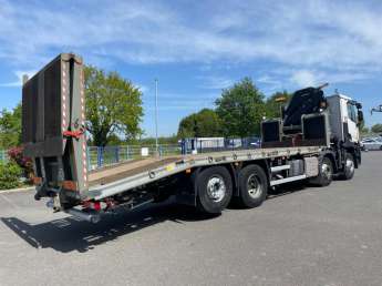 Camion porteur Renault C430 