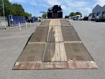 Camion porteur Renault C430 