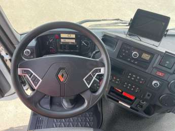 Camion porteur Renault C430 