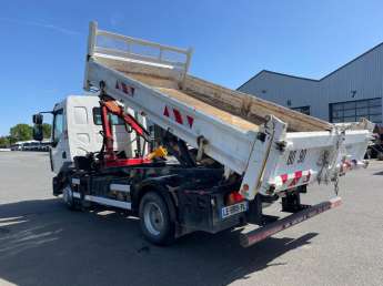 Camion porteur Renault D240 