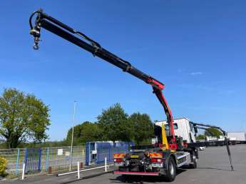 Camion porteur Renault C430 