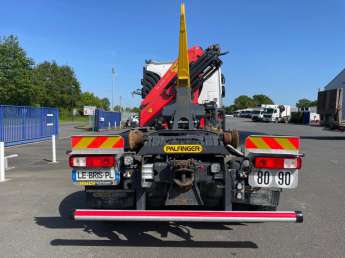 Camion porteur Renault C430 