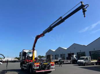 Camion porteur Renault C430 