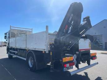 Camion porteur Renault C380 