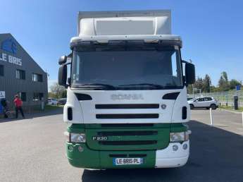 Camion porteur Scania P230 
