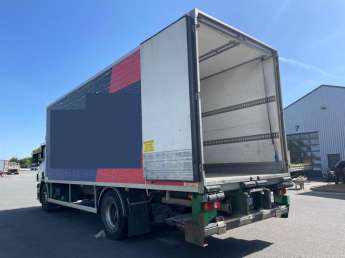 Camion porteur Scania P230 