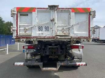 Camion porteur Renault C460 