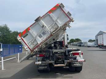 Camion porteur Renault C460 