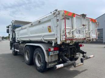 Camion porteur Renault C460 