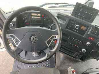 Camion porteur Renault C460 