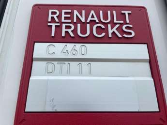 Camion porteur Renault C460 