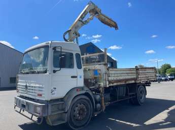 Camion porteur Renault G270 