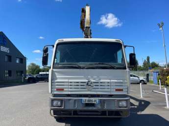 Camion porteur Renault G270 